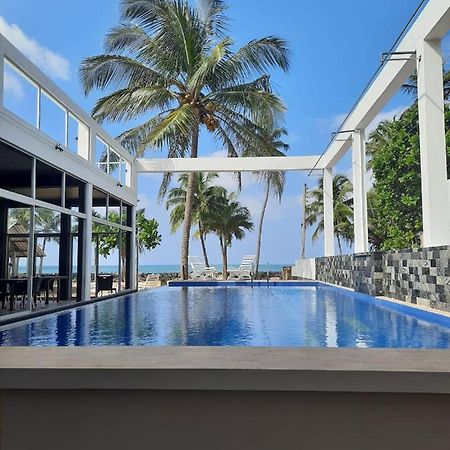 Saara Beach Hotel Marawila Zewnętrze zdjęcie