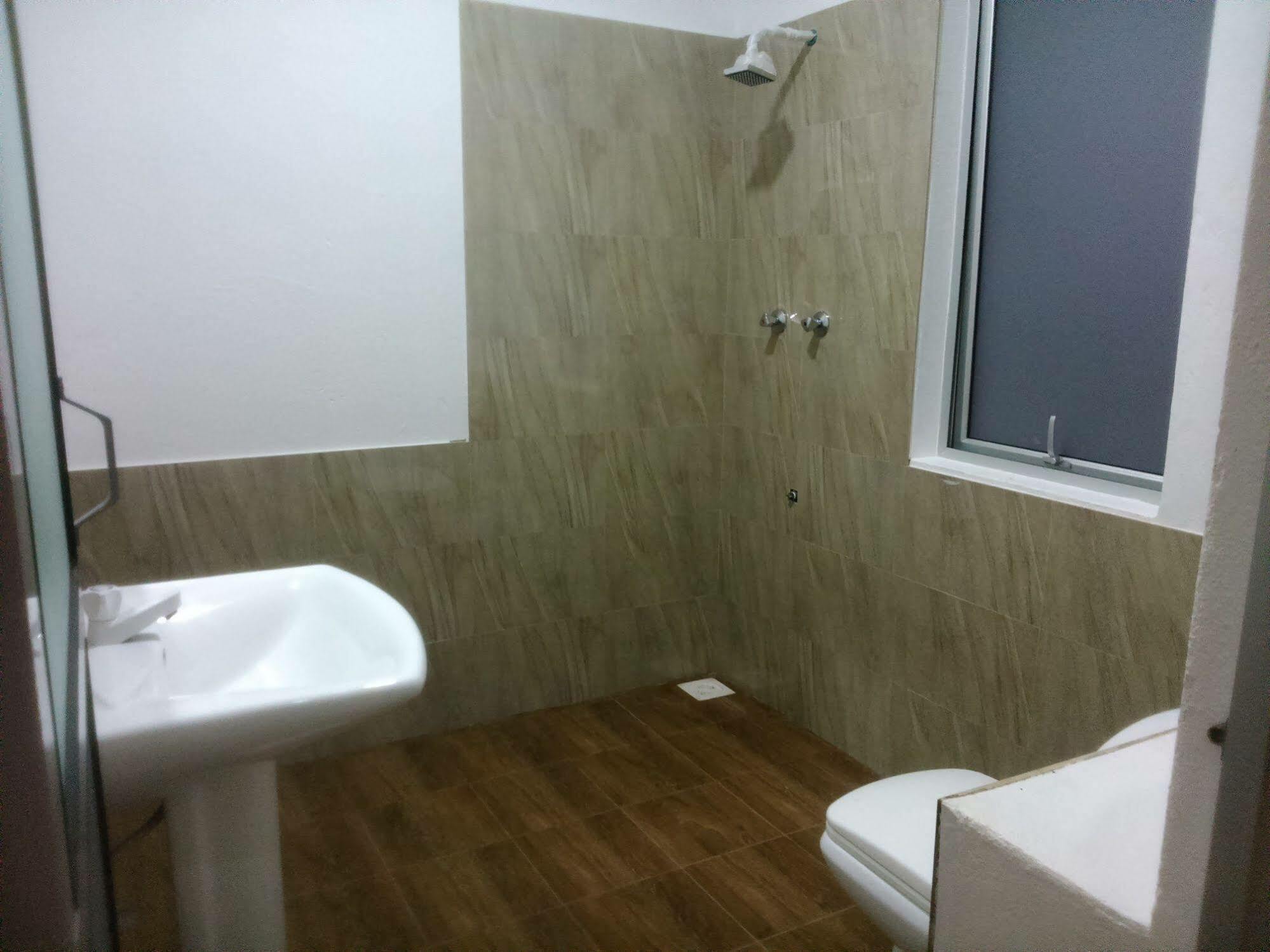 Saara Beach Hotel Marawila Zewnętrze zdjęcie